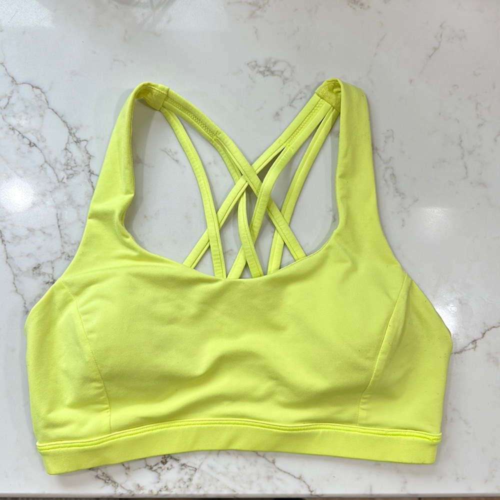 Lululemon Free to Be Serene Bra